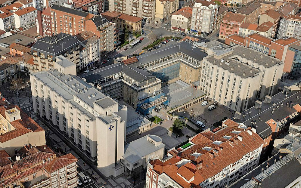 Hospital Universitario de Araba - sede Santiago